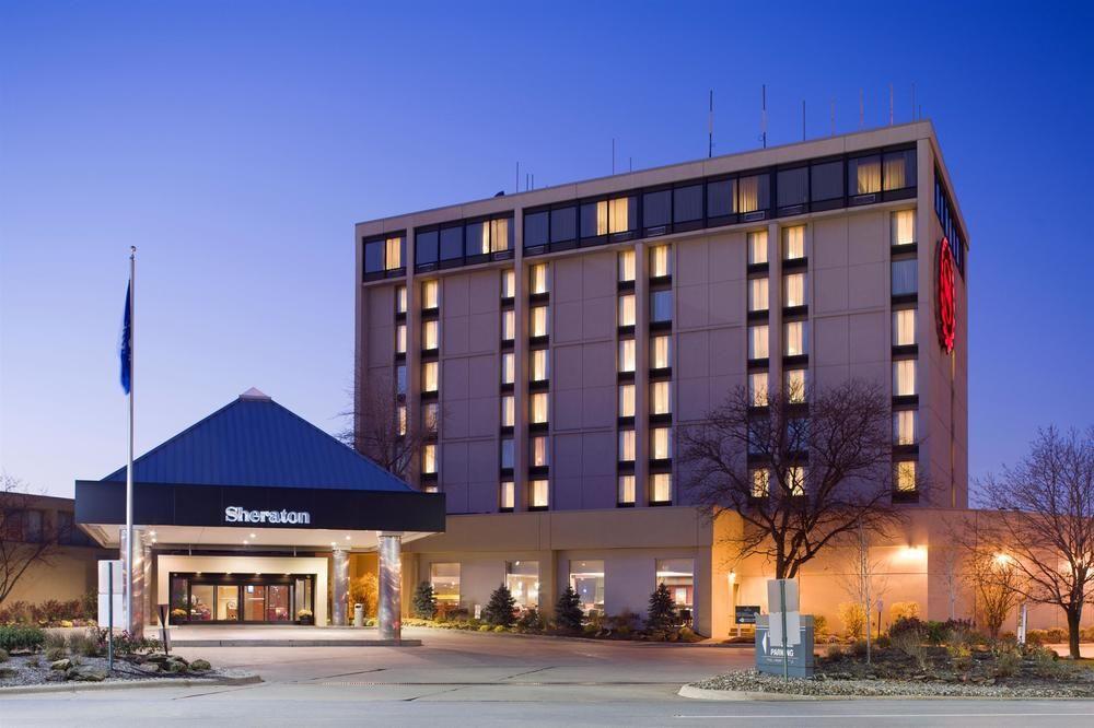 Sheraton Cleveland Airport Hotel Екстер'єр фото