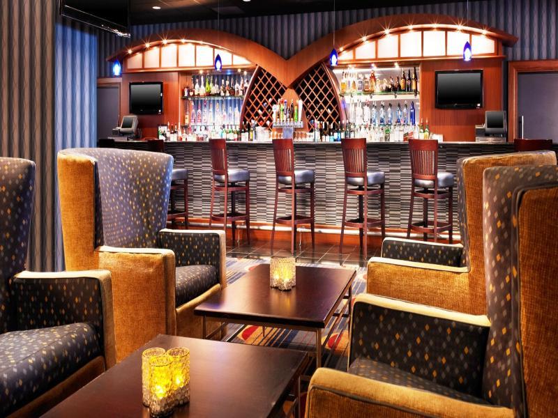 Sheraton Cleveland Airport Hotel Екстер'єр фото