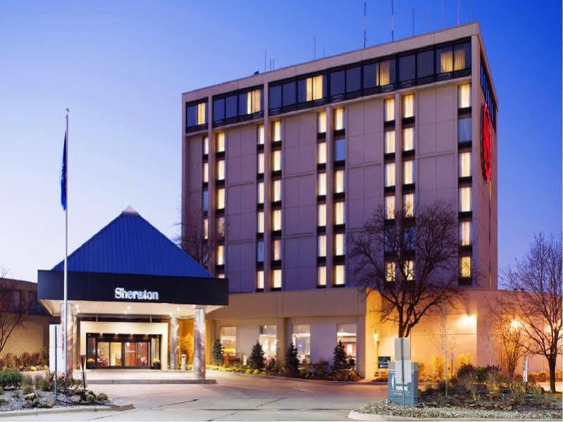 Sheraton Cleveland Airport Hotel Екстер'єр фото